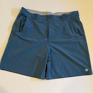 Free Fly Fishing Ocean Blue Shorts Size 36